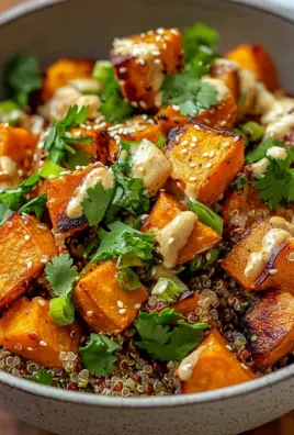 Gerösteter Süßkartoffel-Quinoa-Salat mit Sesam-Miso-Sauce