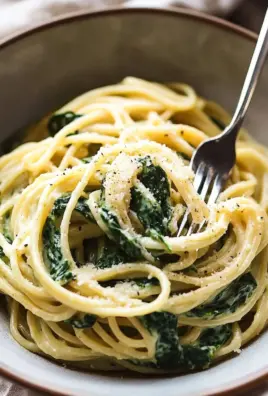 Spaghetti mit Spinat Frischkäse-Sauce