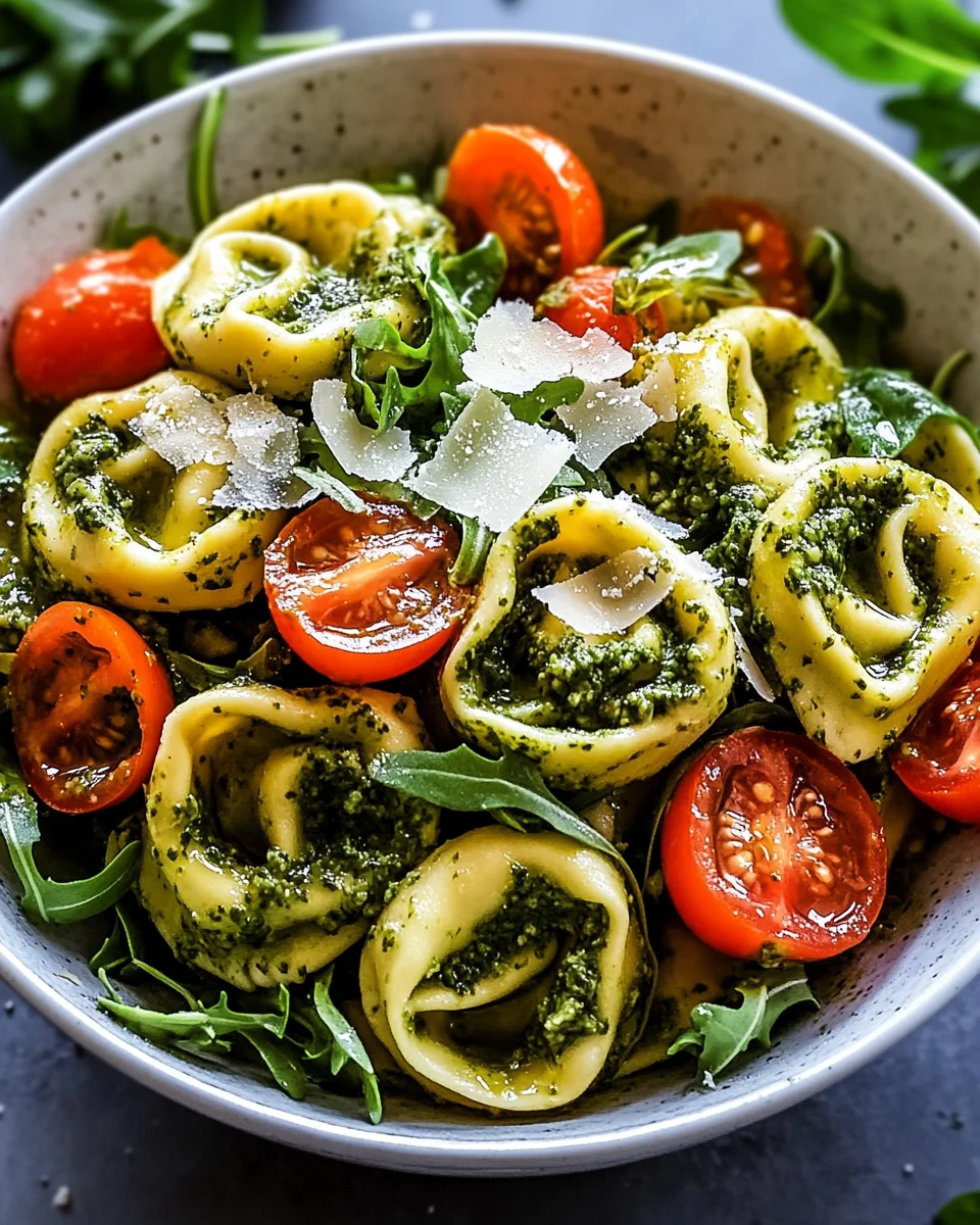 Tortellini-Salat mit Pesto 21 Tortellini-Salat mit Pesto